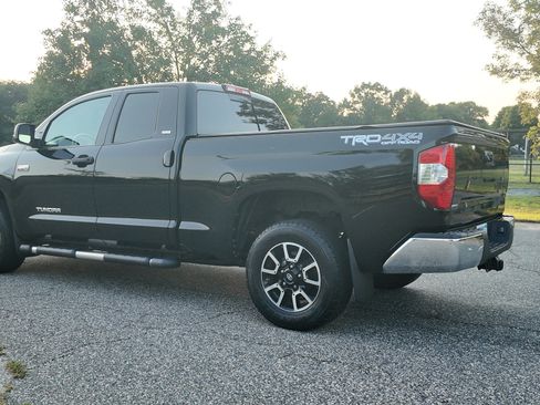 Used 2016 Toyota Tundra SR5 w/ TRD Off Road Package AWD/4WD image 2
