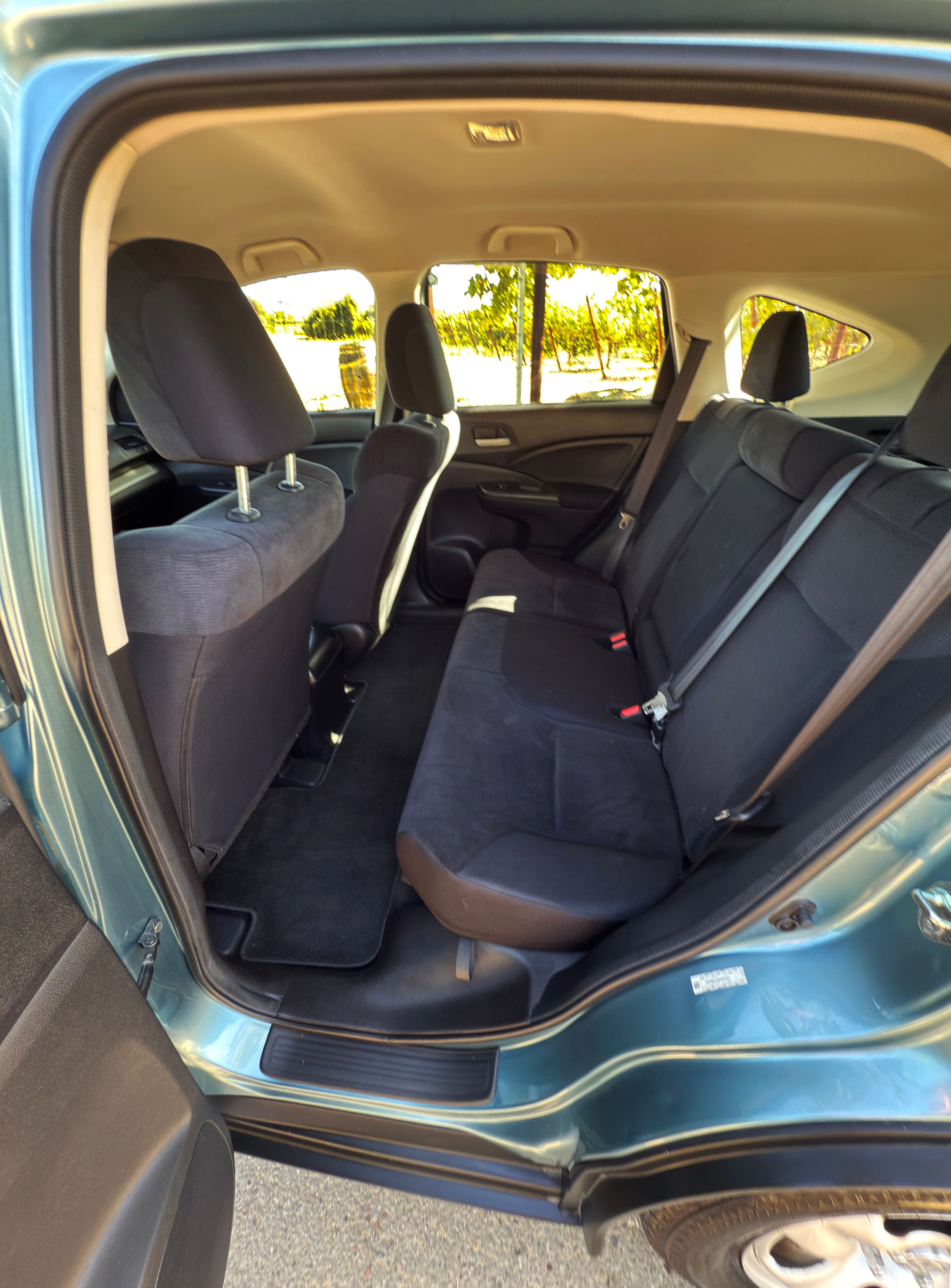 Used 2014 Honda CR-V LX image 10