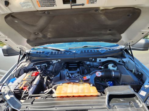 Used 2015 Ford F150 XL w/ Equipment Group 101A Mid image 8