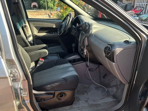 Used 2004 Pontiac Aztek 2WD w/ 1SC Preferred Equipment Group image 9