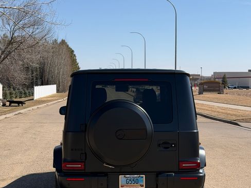 Used 2021 Mercedes-Benz G 550 image 2