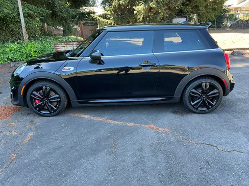 Used 2017 MINI Cooper John Cooper Works FWD image 14