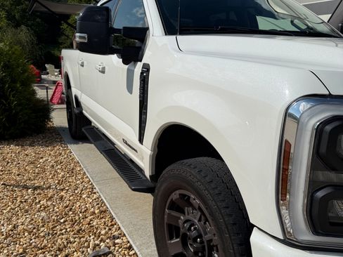 Used 2024 Ford F350 Lariat w/ Lariat Ultimate Package AWD/4WD image 8