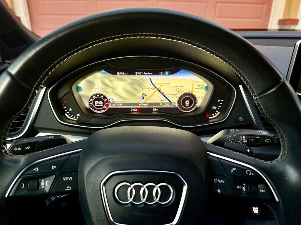 Used 2018 Audi SQ5 Premium Plus AWD/4WD image 18