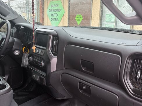 Used 2022 Chevrolet Silverado 1500 Custom Trail Boss image 12