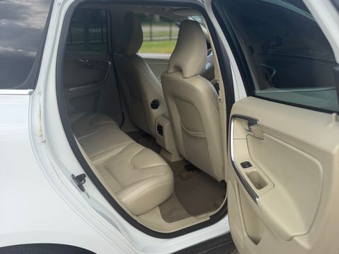 Used 2012 Volvo XC60 3.2 AWD/4WD image 10