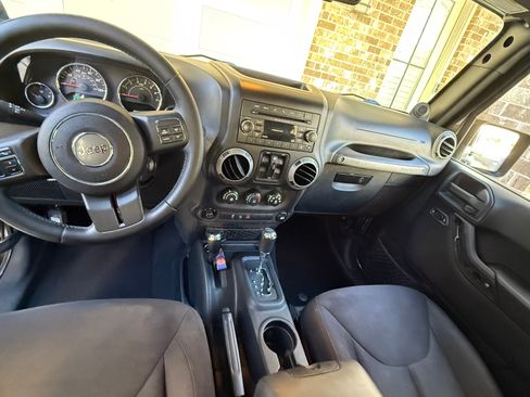 Used 2014 Jeep Wrangler Unlimited Sport w/ Quick Order Package 24S image 6