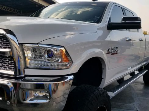 Used 2016 RAM 2500 Laramie image 5