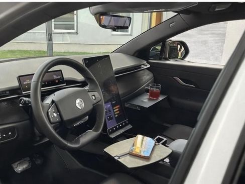 Used 2023 Fisker Ocean One image 9