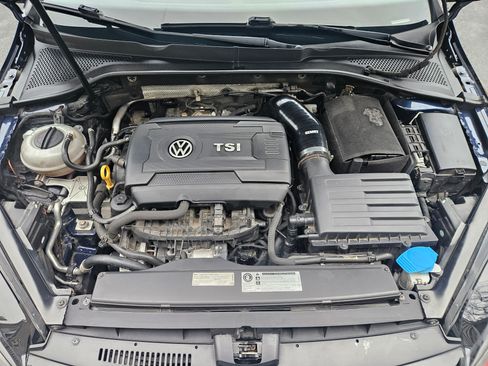 Used 2015 Volkswagen GTI SE w/ Lighting Package (SEL) image 2