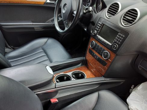 Used 2008 Mercedes-Benz ML 350 4MATIC image 4