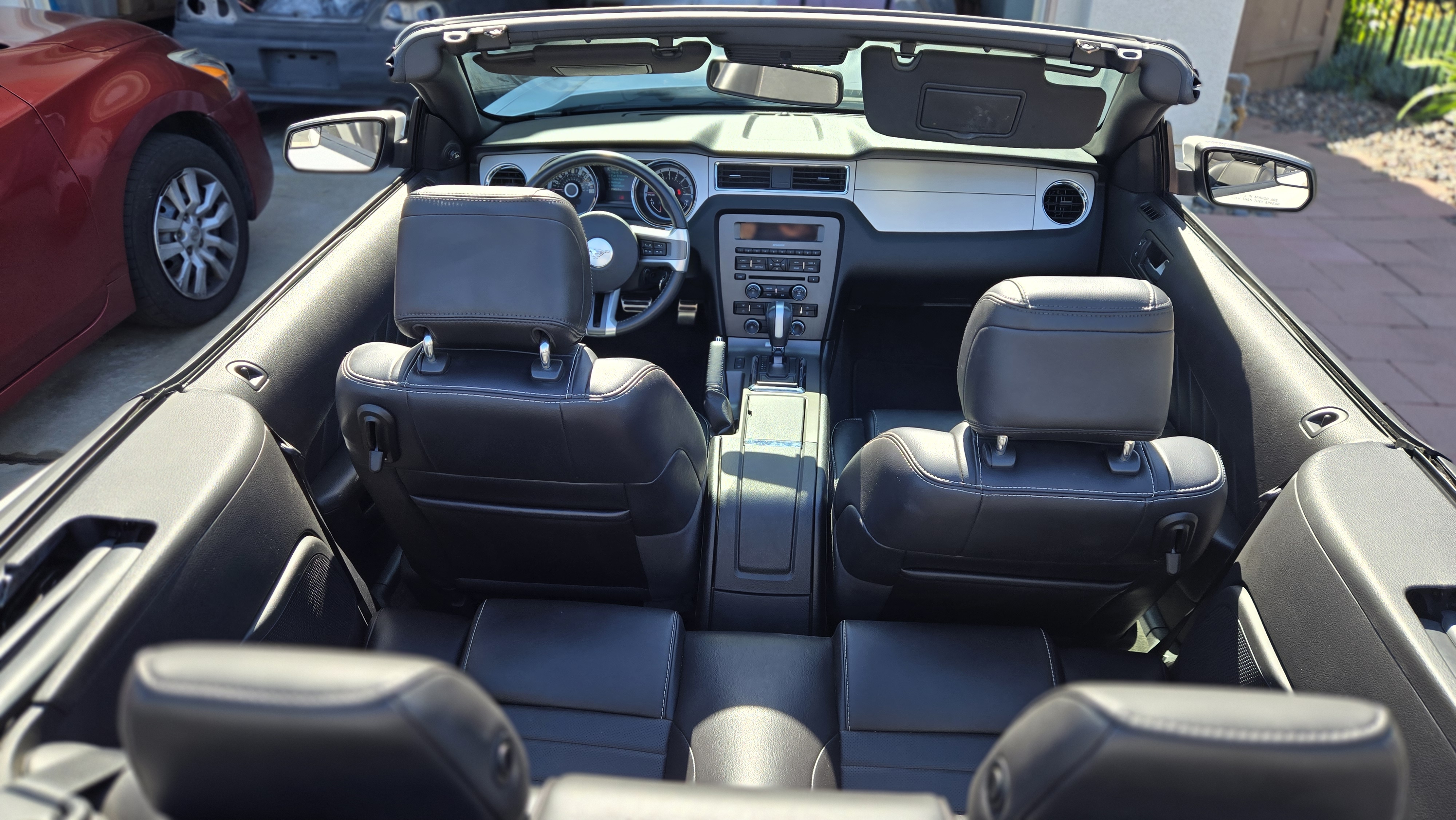 Used 2013 Ford Mustang Premium RWD image 10
