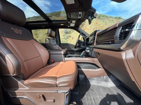 Used 2024 Ford F350 King Ranch image 27