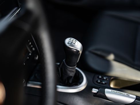 Used 2000 Porsche 911 Carrera 4 image 20