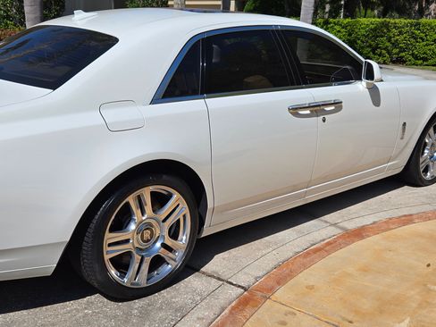 Used 2015 Rolls-Royce Ghost Series II Sedan 4D image 8