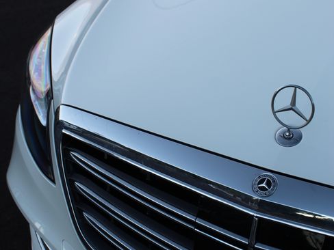 Used 2020 Mercedes-Benz S 450 S 450 Sedan 4D image 19