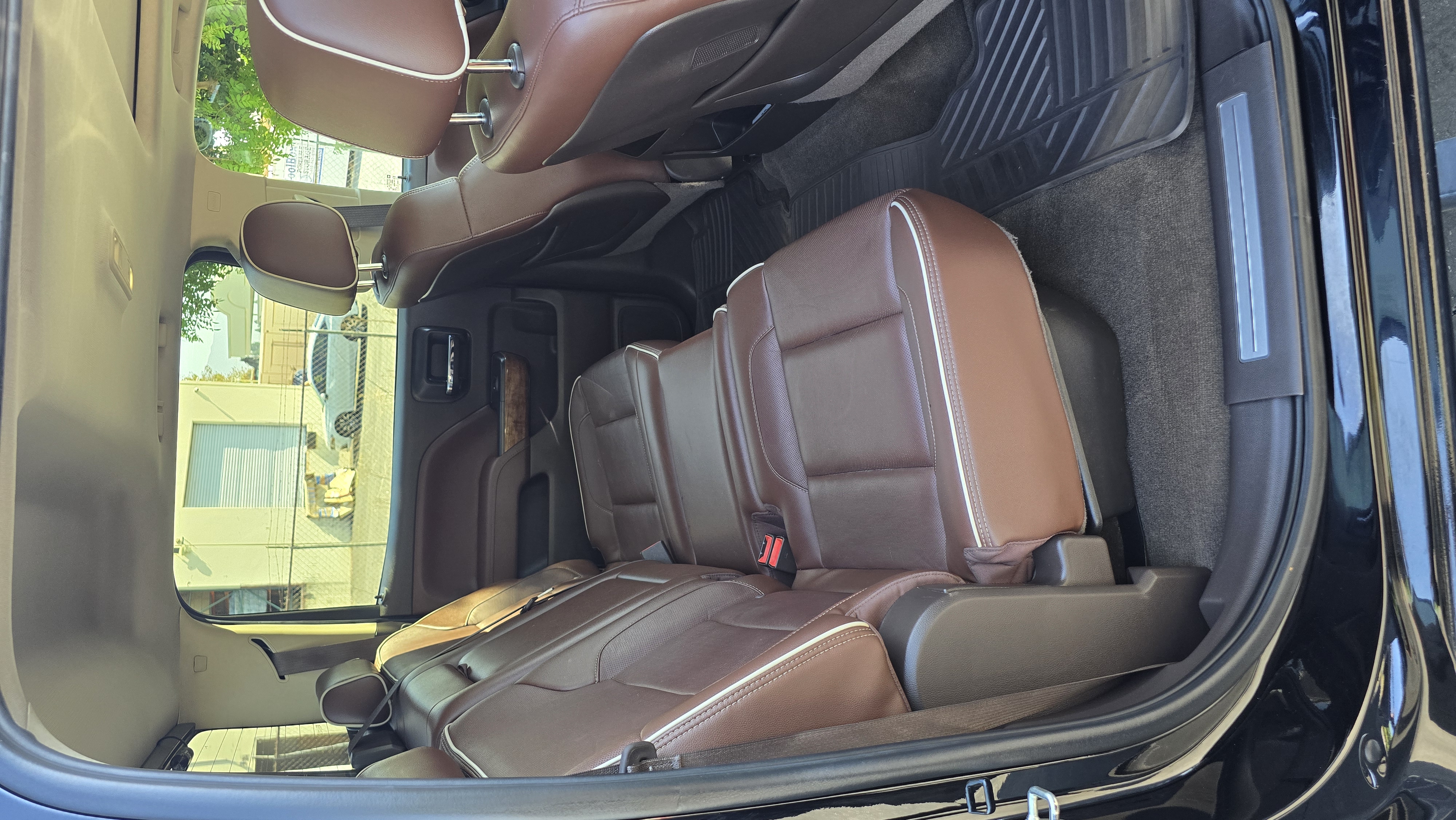 Used 2014 Chevrolet Silverado 1500 High Country w/ High Country Premium Package AWD/4WD image 11