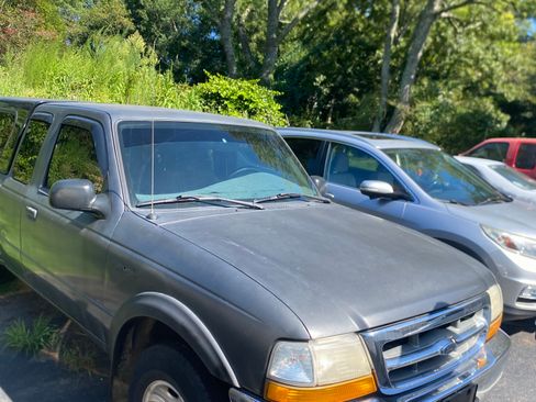 Used 2000 Ford Ranger 4x4 SuperCab image 1