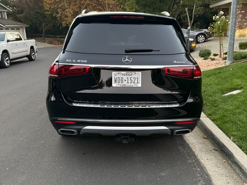 Used 2021 Mercedes-Benz GLS 450 4MATIC image 1