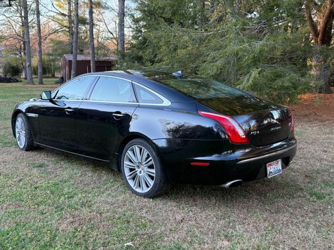 Used 2015 Jaguar XJ L Portfolio image 20