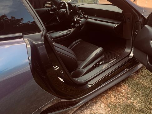 Used 2019 Lexus LC 500 Coupe w/ Sport Package RWD image 27