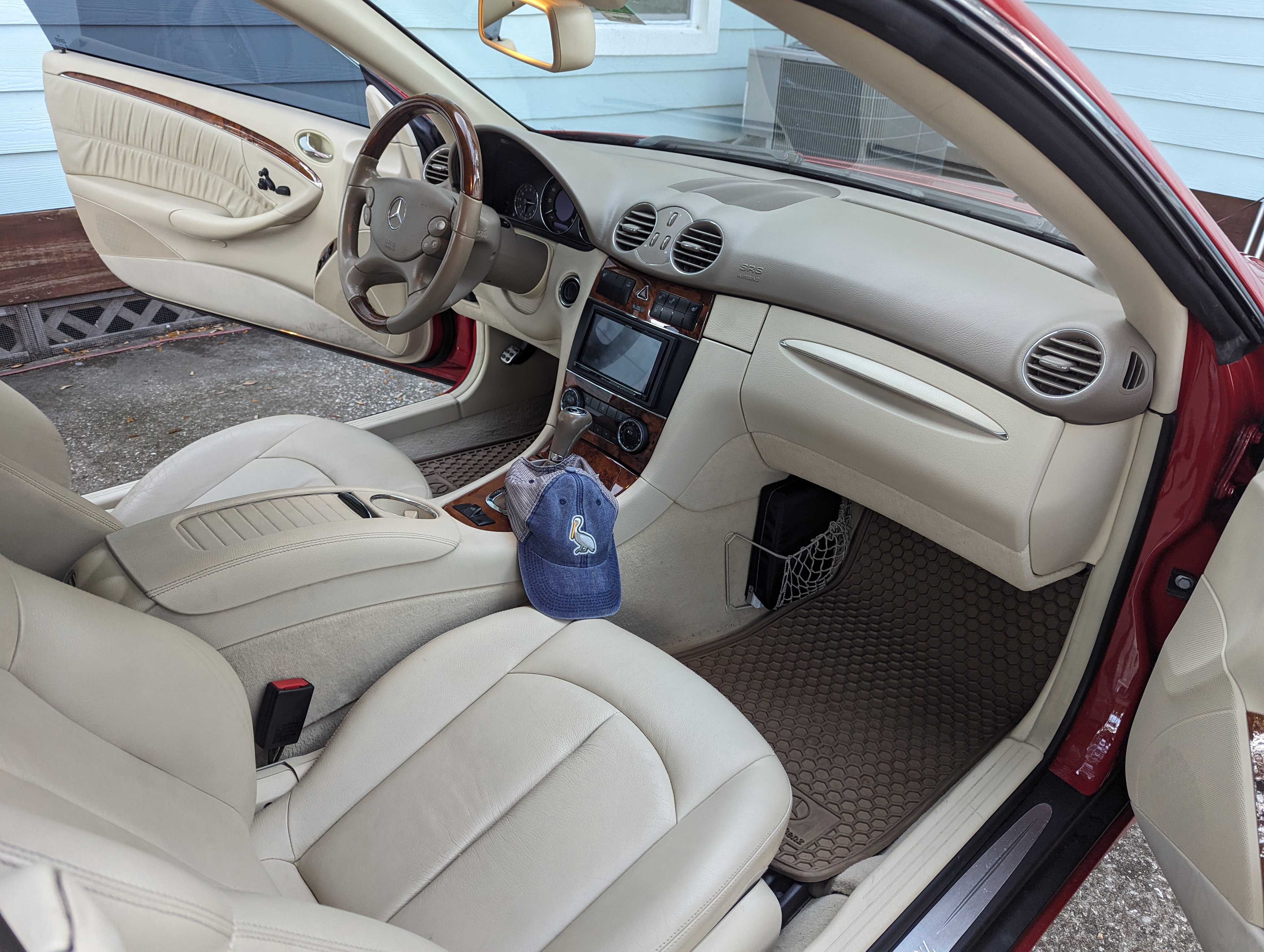 Used 2009 Mercedes-Benz CLK 350 Cabriolet image 13