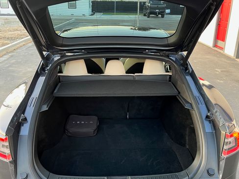 Used 2020 Tesla Model S Performance AWD/4WD image 19