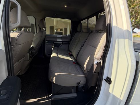 Used 2021 Ford F250 XLT w/ XLT Premium Package image 9