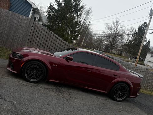Used 2021 Dodge Charger Scat Pack RWD image 8