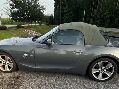 Used 2007 BMW Z4 3.0i RWD image 1