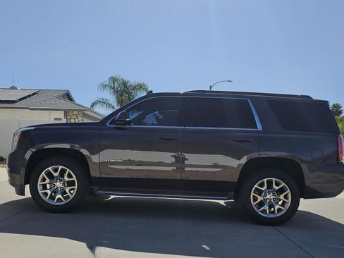 Used 2015 GMC Yukon SLE w/ Convenience Package RWD image 14