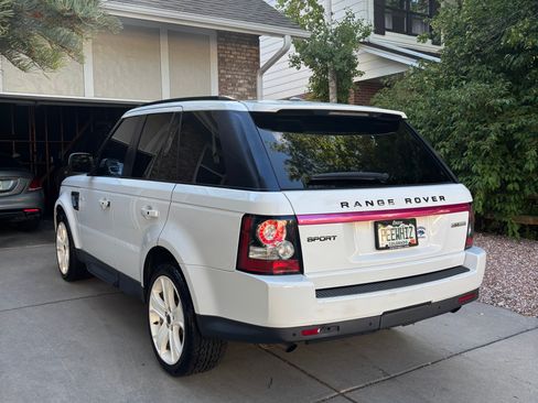 Used 2012 Land Rover Range Rover Sport HSE LUX image 9