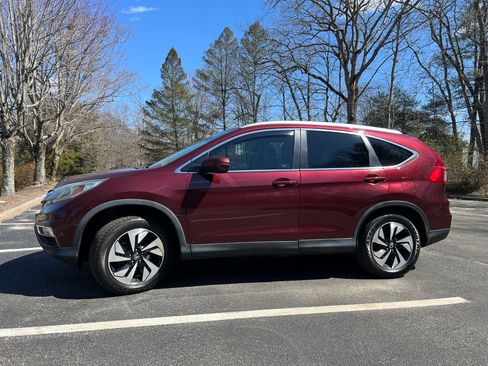 Used 2015 Honda CR-V Touring image 2