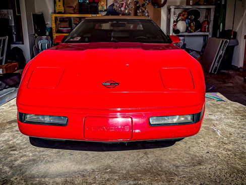 Used 1992 Chevrolet Corvette Convertible image 8