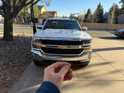 Used 2019 Chevrolet Silverado 1500 LT w/ All Star Edition image 11