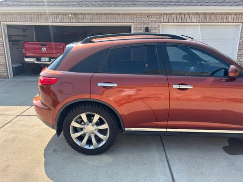 Used 2007 INFINITI FX35 AWD image 8