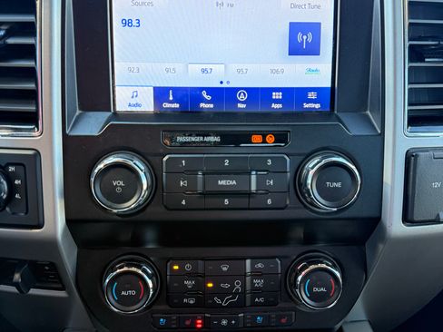 Used 2020 Ford F250 Lariat w/ Lariat Ultimate Package image 14