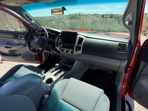 Used 2006 Toyota Tacoma 4x4 Access Cab V6 image 17