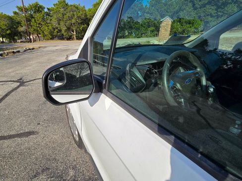 Used 2018 Ford Transit Connect XL image 22