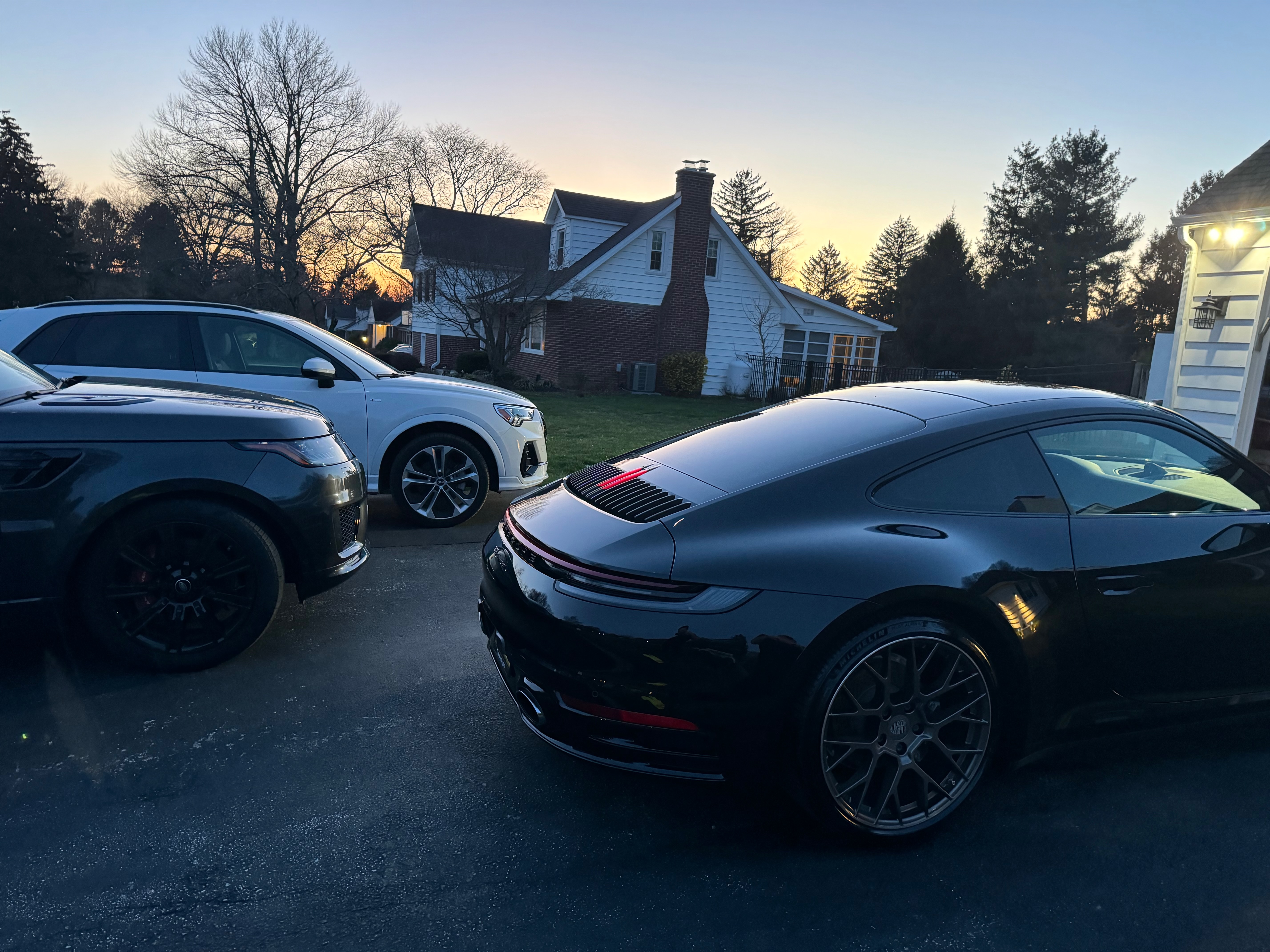 Used 2021 Porsche 911 Carrera image 4