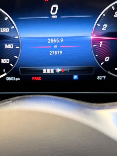Used 2023 Mercedes-Benz GLC 300 image 13