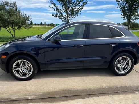 Used 2017 Porsche Macan S AWD/4WD image 2