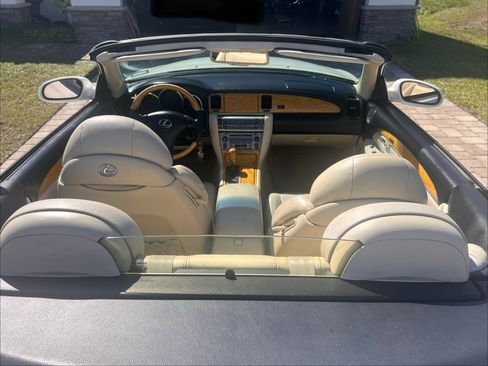 Used 2003 Lexus SC 430 Convertible image 13