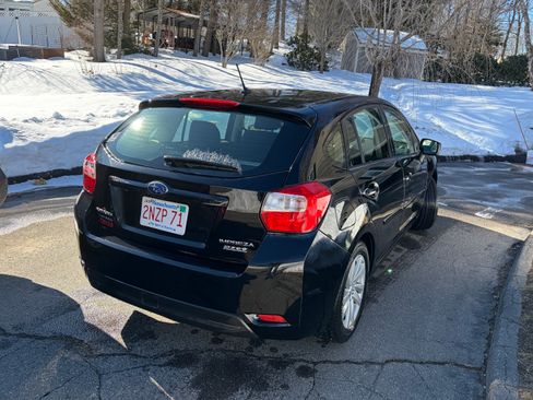 Used 2015 Subaru Impreza 2.0i Premium image 2