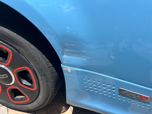 Used 2015 FIAT 500 e w/ Esport Package FWD image 13