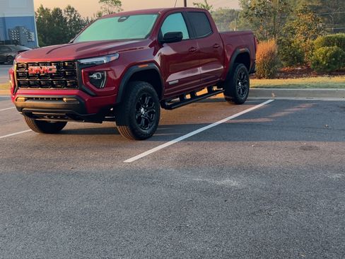 Used 2023 GMC Canyon Elevation w/ Trailering Package image 5