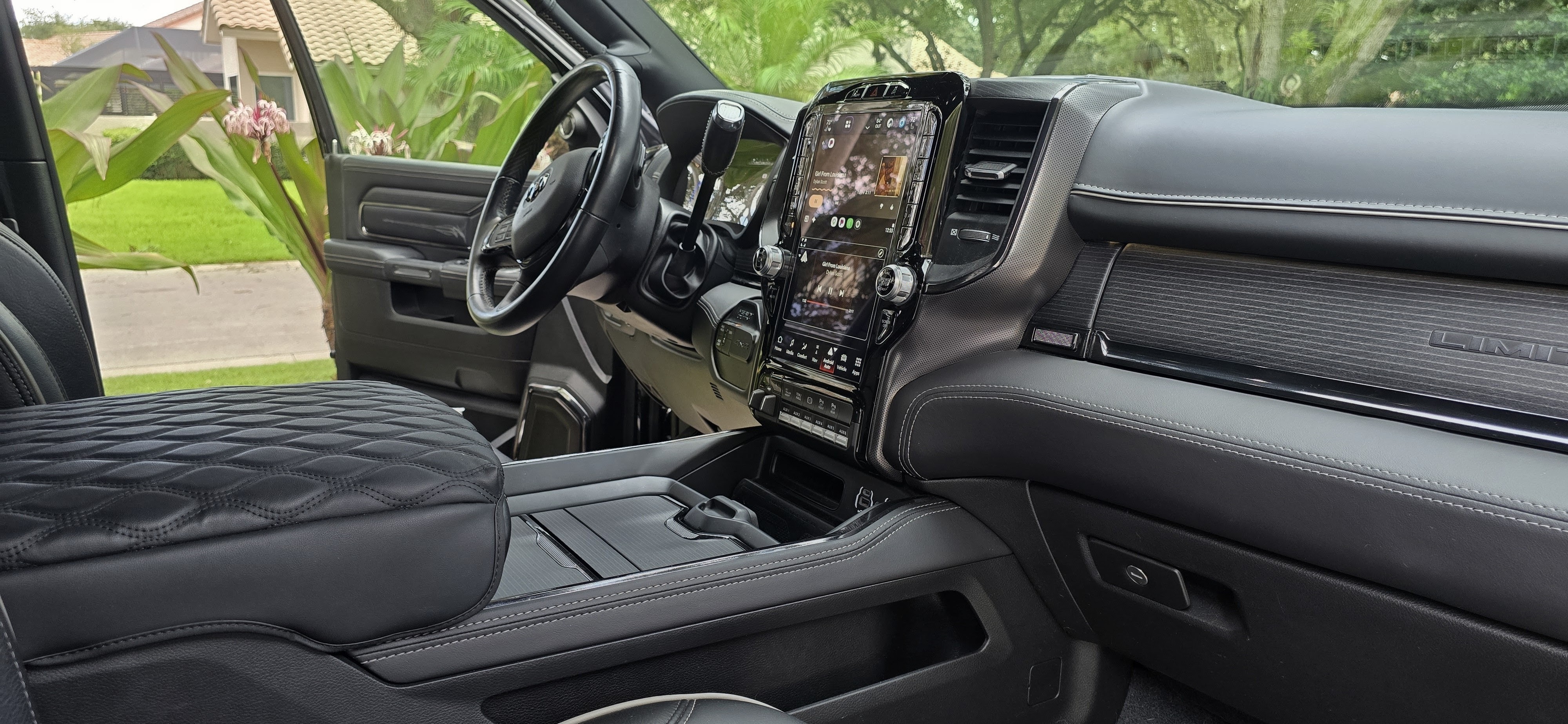 Used 2022 RAM 3500 Limited AWD/4WD image 18