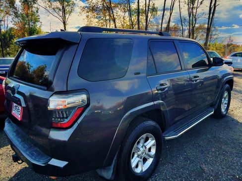Used 2015 Toyota 4Runner 2WD image 2
