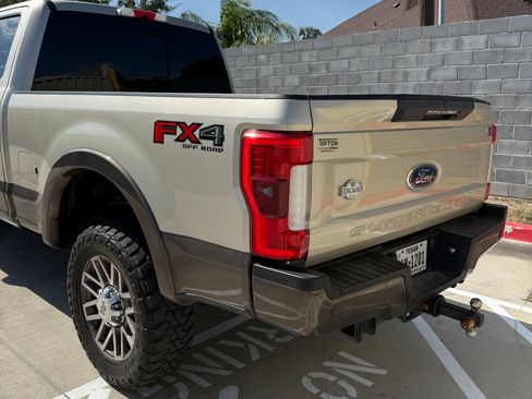 Used 2017 Ford F250 King Ranch w/ King Ranch Ultimate Package image 14