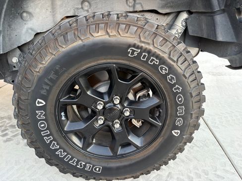 Used 2021 Jeep Wrangler Unlimited Rubicon image 17